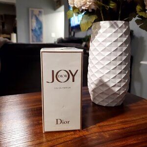 JOY DIOR EAU DE PARFUM NEW IN BOX SEALED 30 ml/ 1fl oz